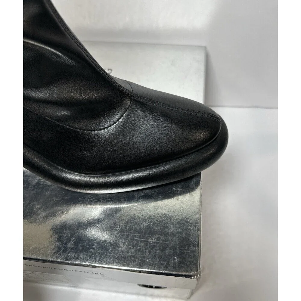 Azalea Wang sleek modern